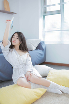 假小子养成记：傲娇同桌，碗里来
