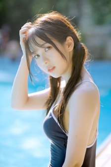 曲月如眉