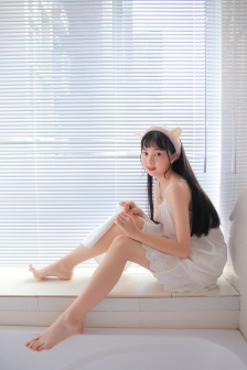 成为嘴强冒险者只因为我老婆太狂